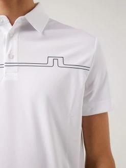 J.Lindeberg Clay Polo - Relaxed Fit -Golf Sales Store j lindeberg clay polo relaxed fit white 02 91924.1635365347